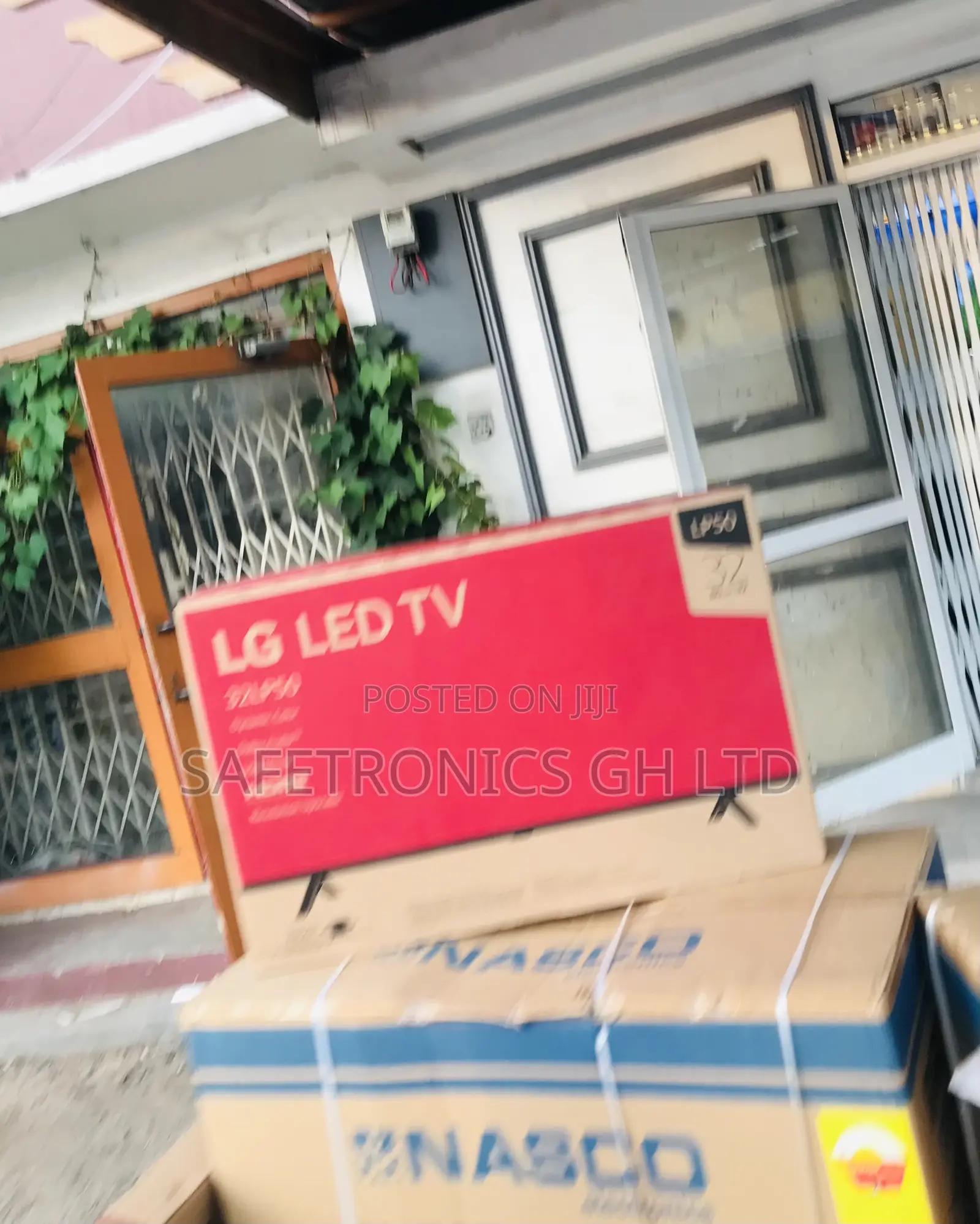 LP50 32 Inches Glossy Led Full HD Digital Tv
