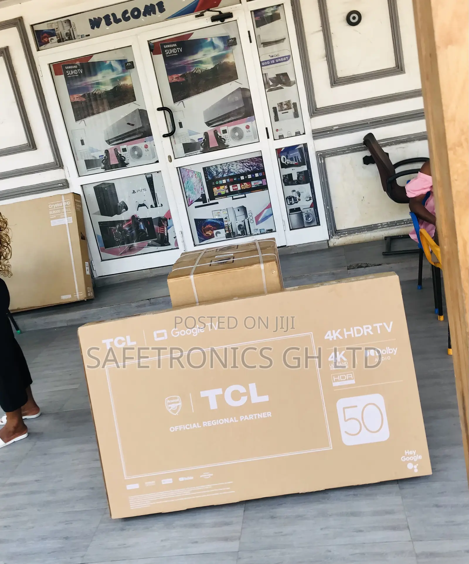 P635 50 Inches  Glossy Led Electric Smart Full HD Tv