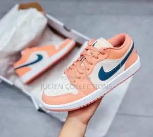 Jordan 1 Low
