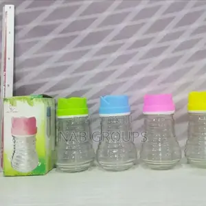 Salt and Pepper Shaker / Dispenser