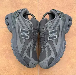 New Balance 1906