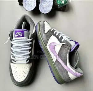 Nike SB Dunk Low