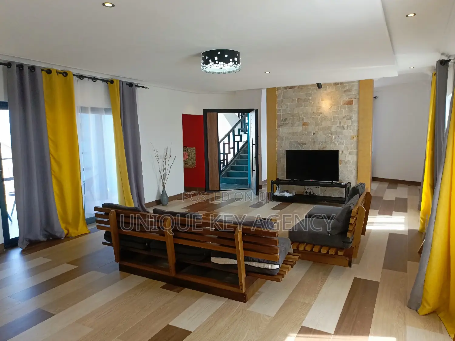 Furnished 3bdrm Apartment in Unique Key  Agency, Accra Metropolitan