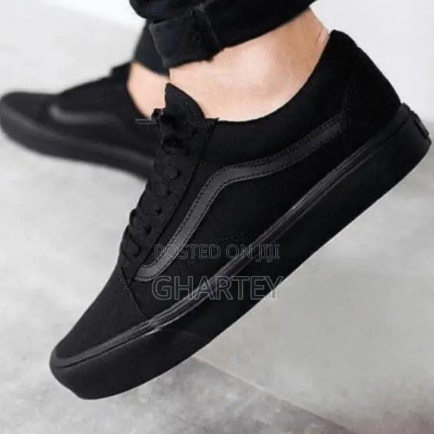Sepatu Vans Classic Mens All Black Slip On Vans Vans Unisex Skate