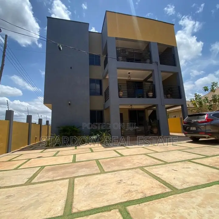 2bdrm Apartment in East Legon for rent
