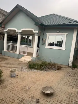 3bdrm House in Dr Roko, Dome for sale