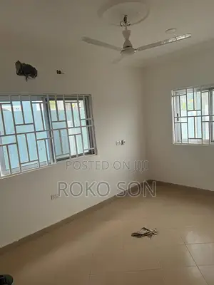 3bdrm House in Dr Roko, Dome for sale