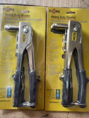 Elora Heavy Duty Riveter