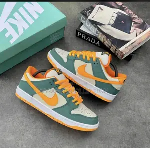 Nike SB Dunks Low Legion Pine