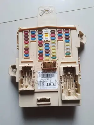 Junction Box Hyundai Kia 2011-16 Interior Fusebox Smart