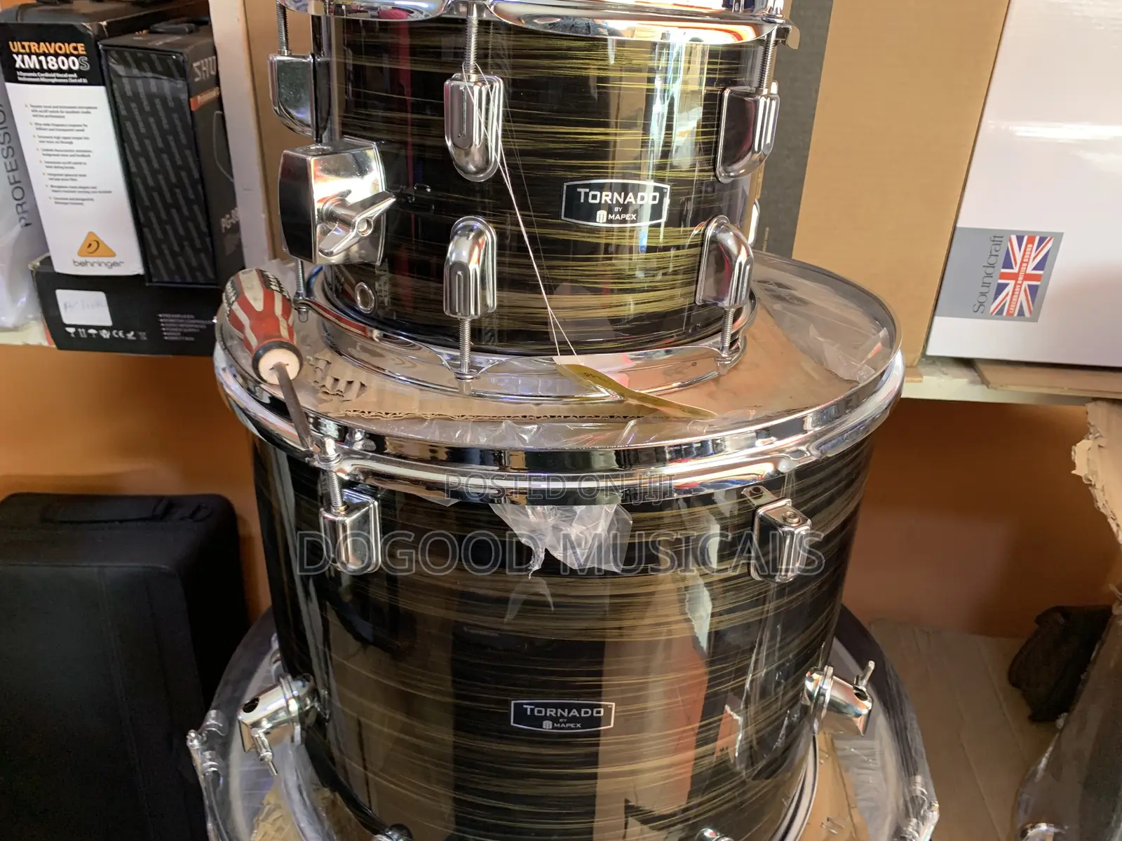 TORNADO (Mapex) 5piece Drum Set