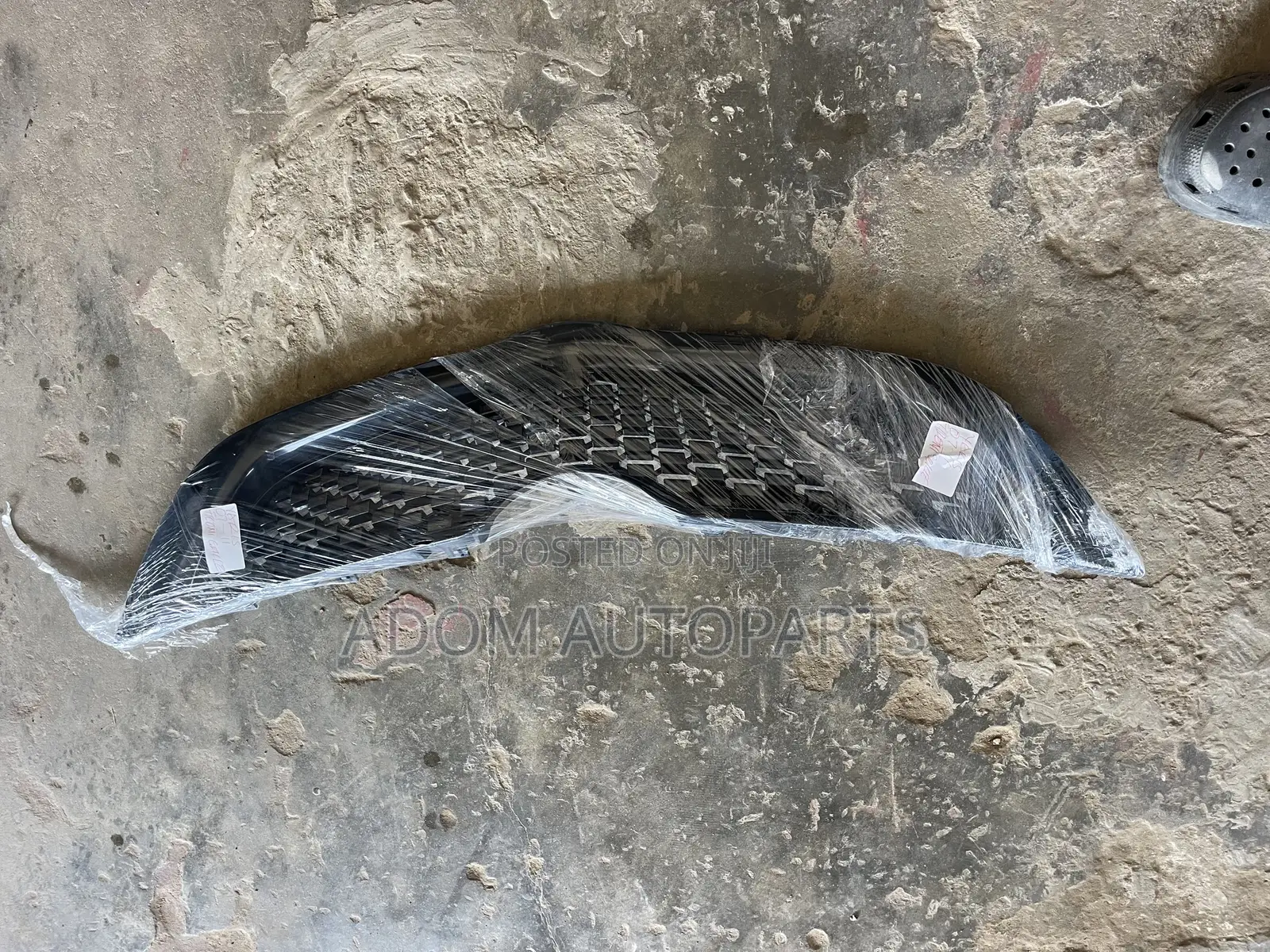 Toyota Yaris Belta Top Shell Grill 2007 2008 2009 2010