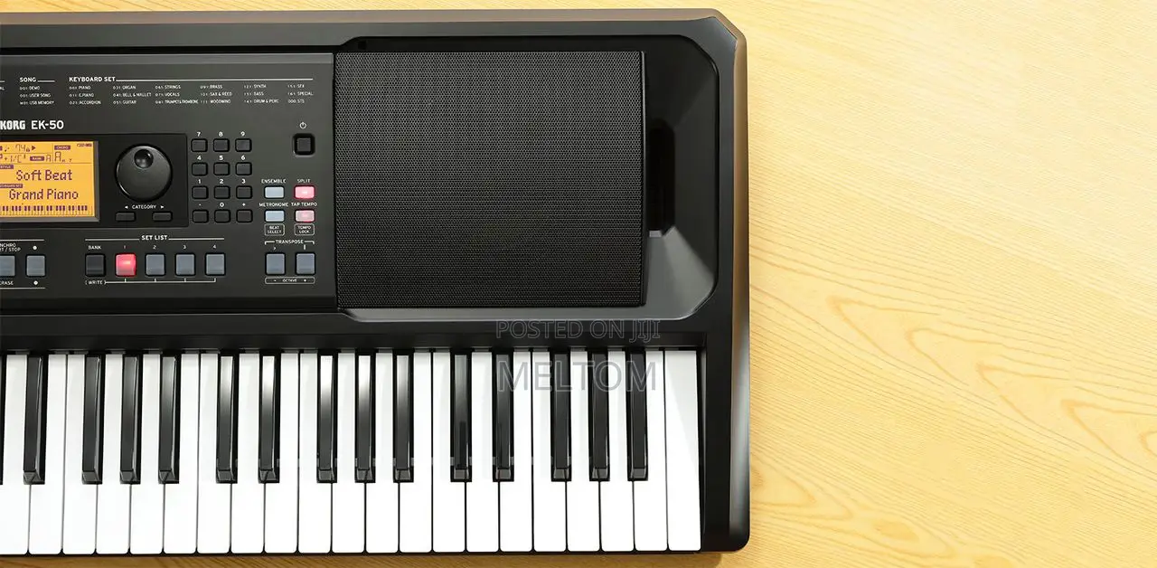 Korg Ek-50 Keyboard