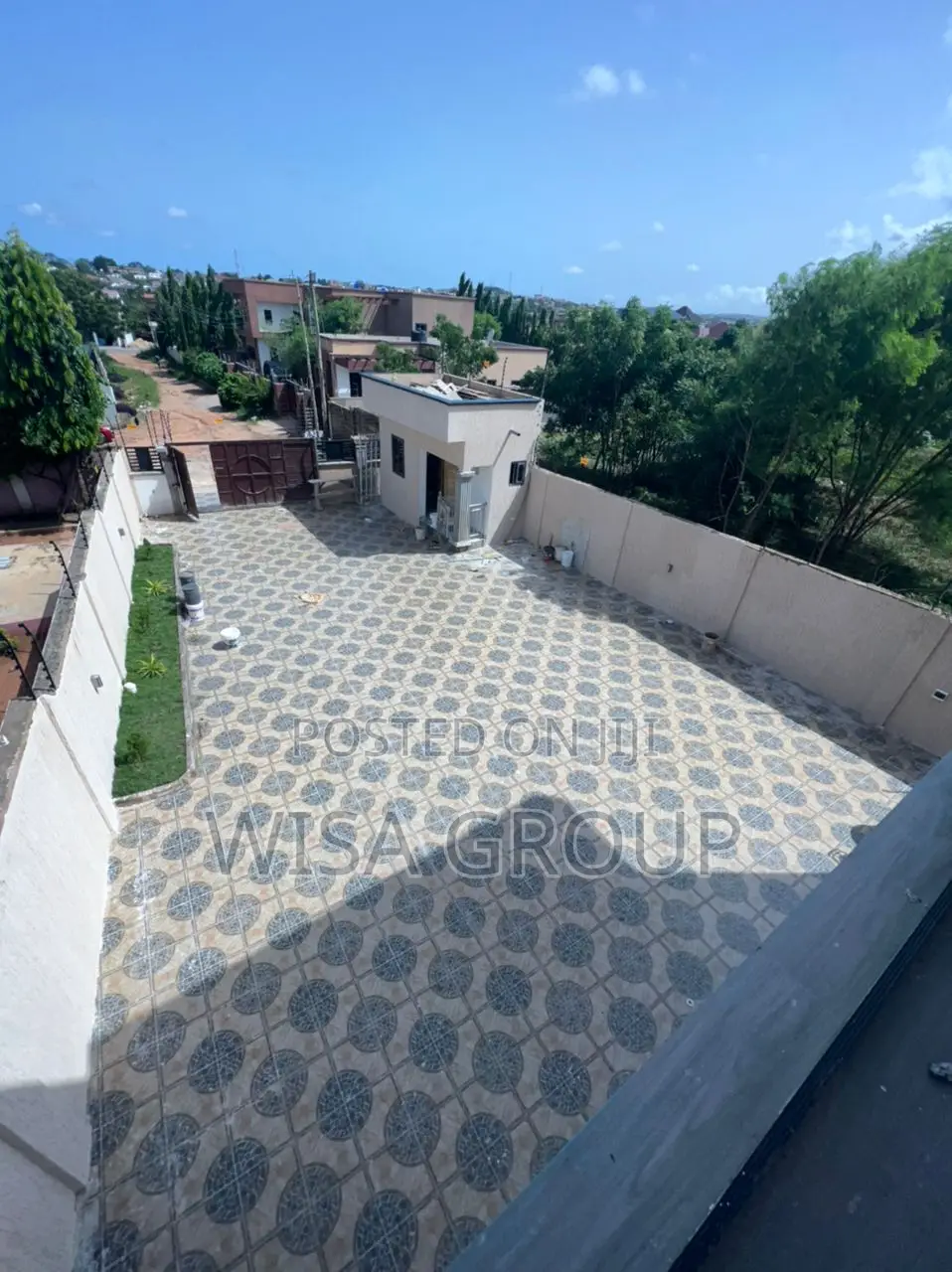 4bdrm Duplex in Wisa Groups, Accra Metropolitan for sale