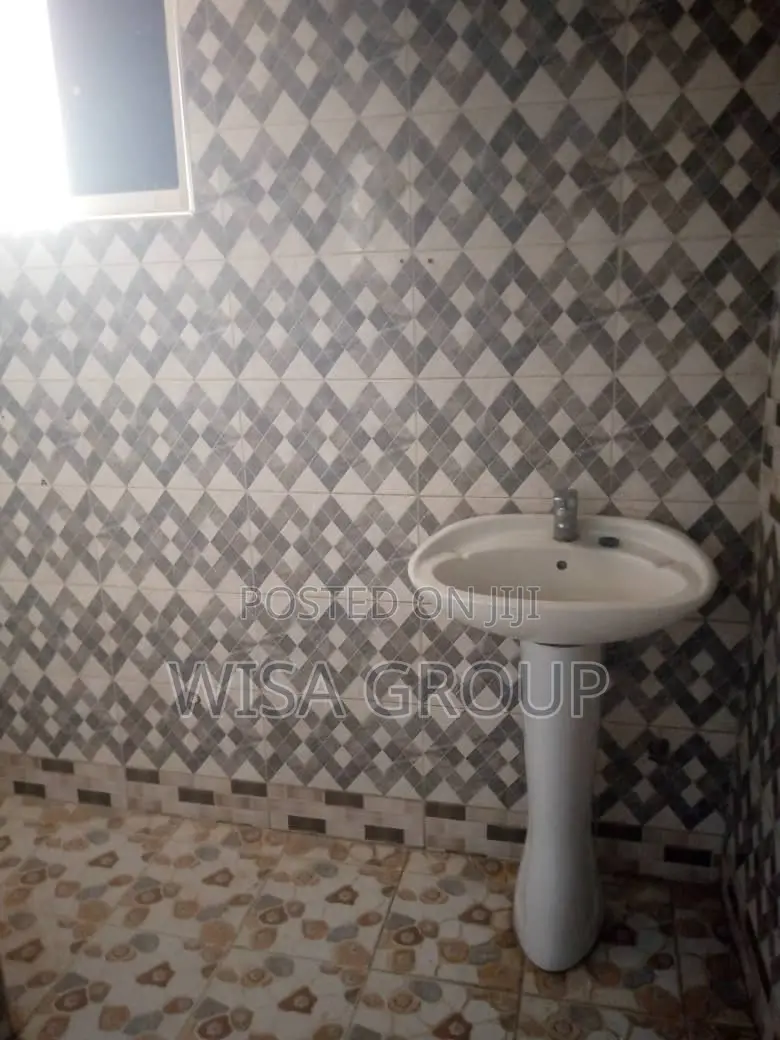 4bdrm House in Wisa Groups, Accra Metropolitan for rent