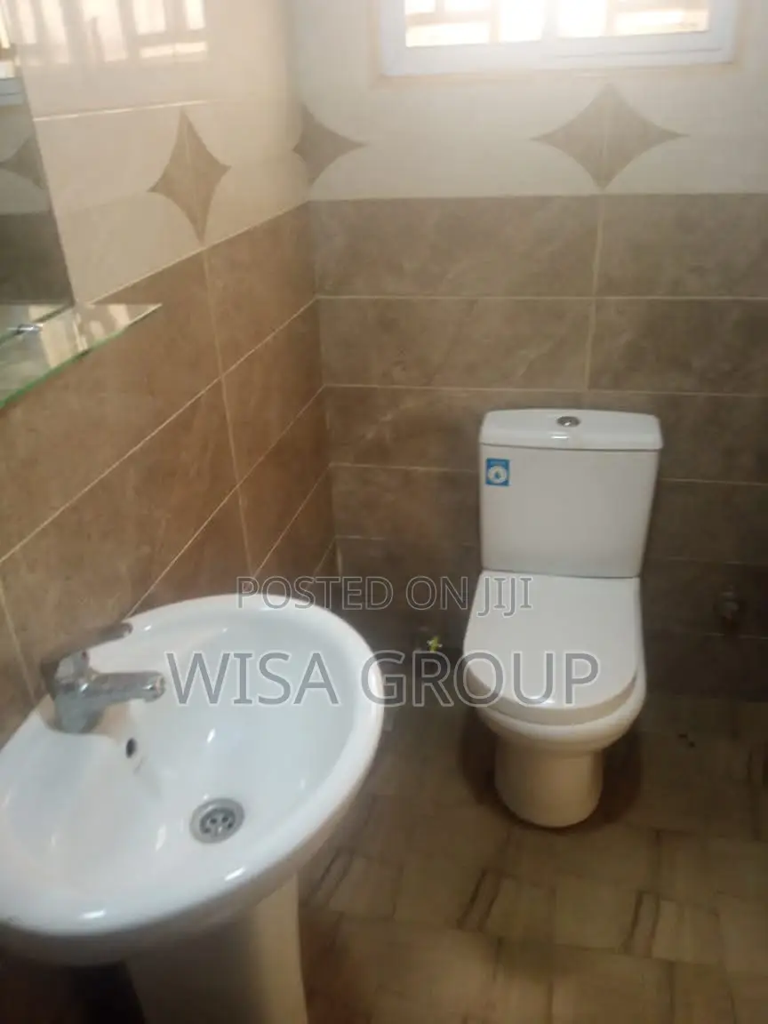 3bdrm Duplex in Wisa Groups, Accra Metropolitan for rent