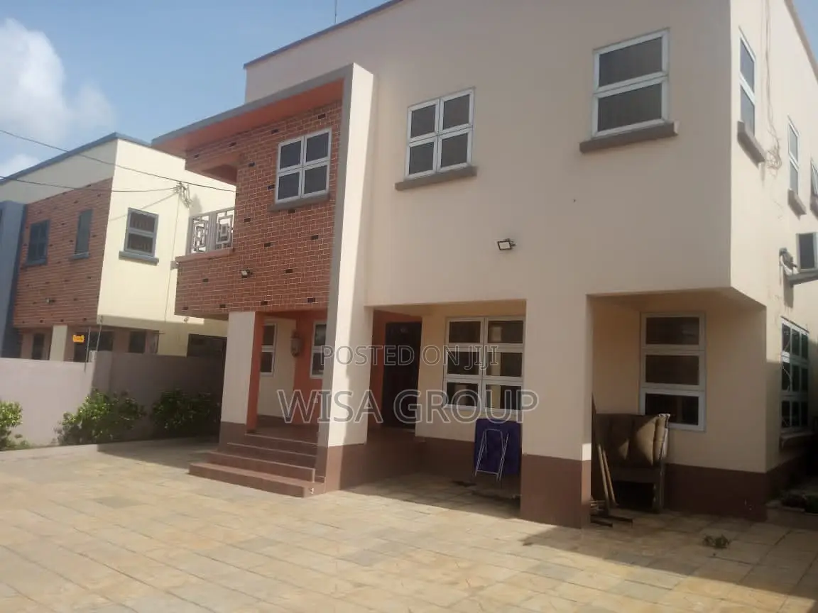 3bdrm Duplex in Wisa Groups, Accra Metropolitan for rent