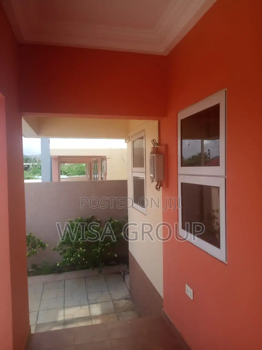 3bdrm Duplex in Wisa Groups, Accra Metropolitan for rent