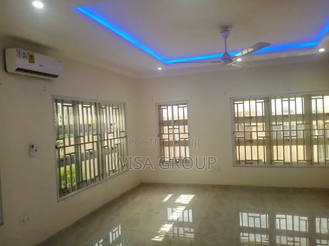 3bdrm Duplex in Wisa Groups, Accra Metropolitan for rent