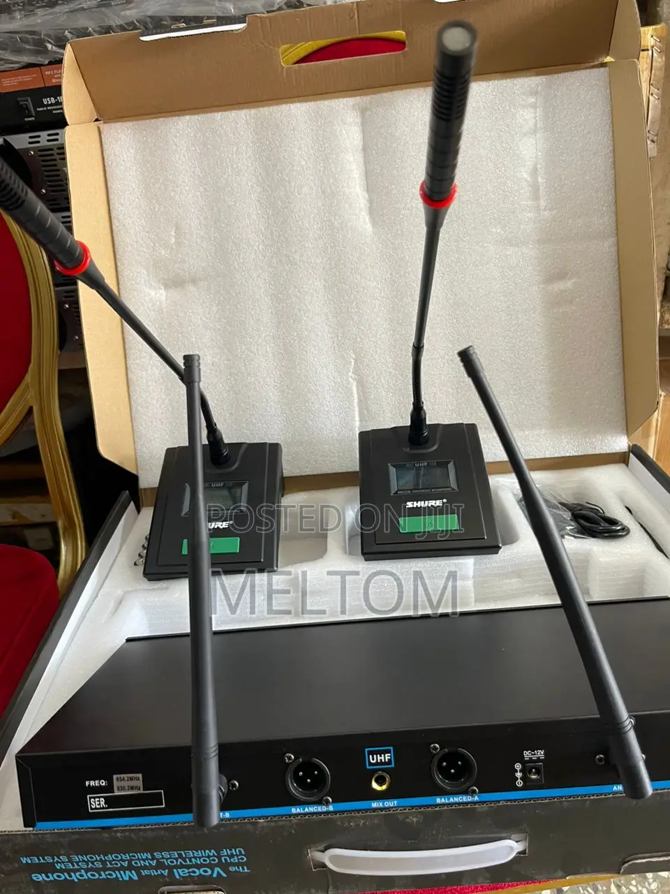 Shure U-6800 2in1 Cordless Conference Microphone
