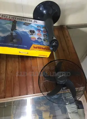Awesome Rechargeable Solar Standing Fan