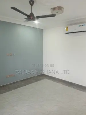 2bdrm Apartment in Golf City, Tema Metropolitan for rent