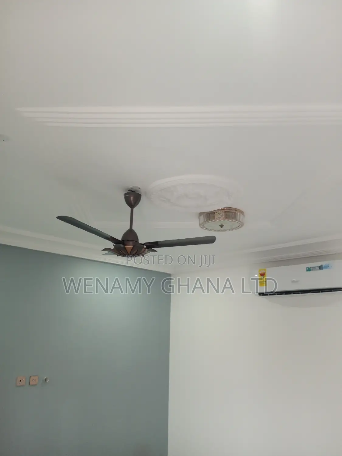 2bdrm Apartment in Golf City, Tema Metropolitan for rent