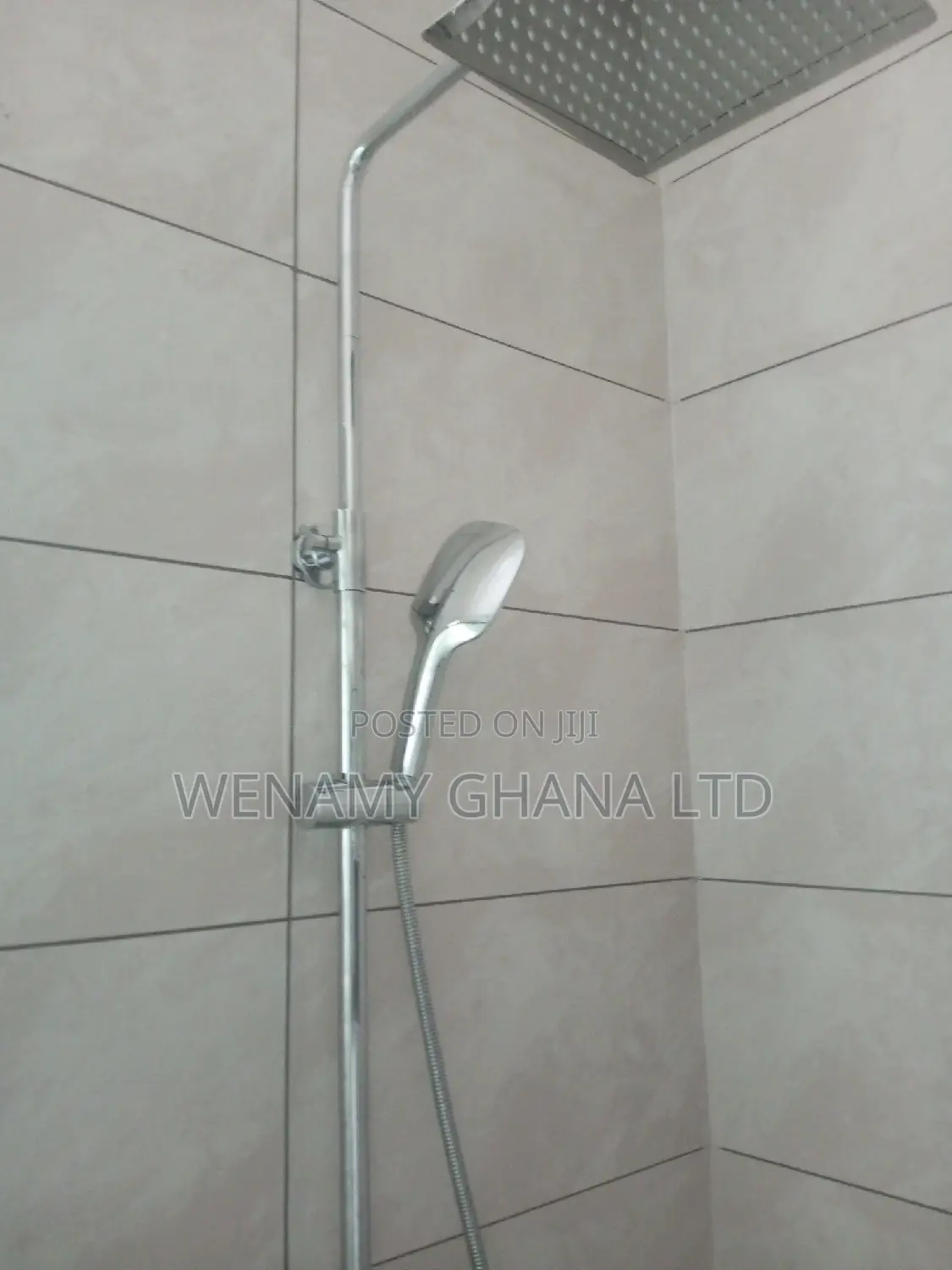 2bdrm Apartment in Golf City, Tema Metropolitan for rent