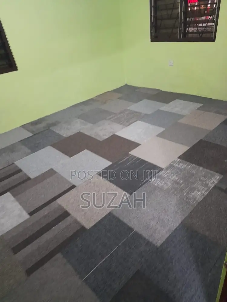 Woolen Carpet