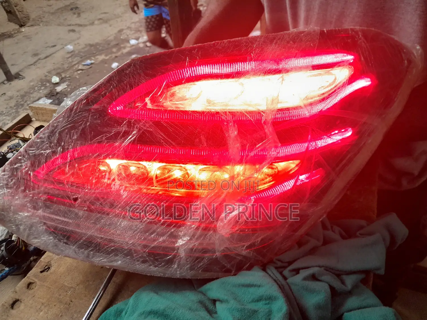 Benz C300 4matic 2014-2016 Taillight