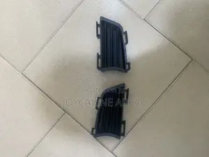 Pontiac Vibe Fog Light Covers