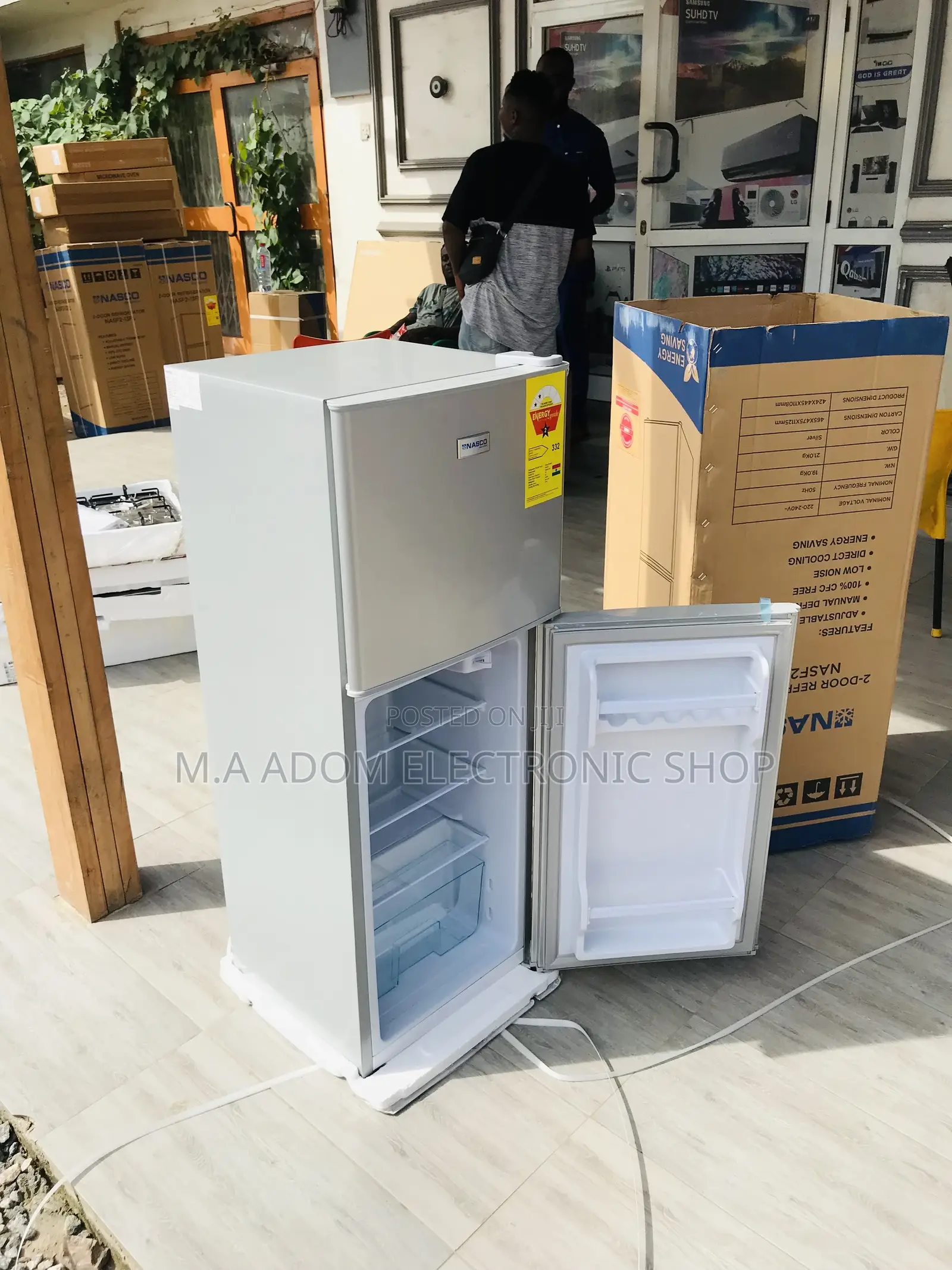Top Freezer Nasco Nas D2-13fl Double Door Refrigerator.