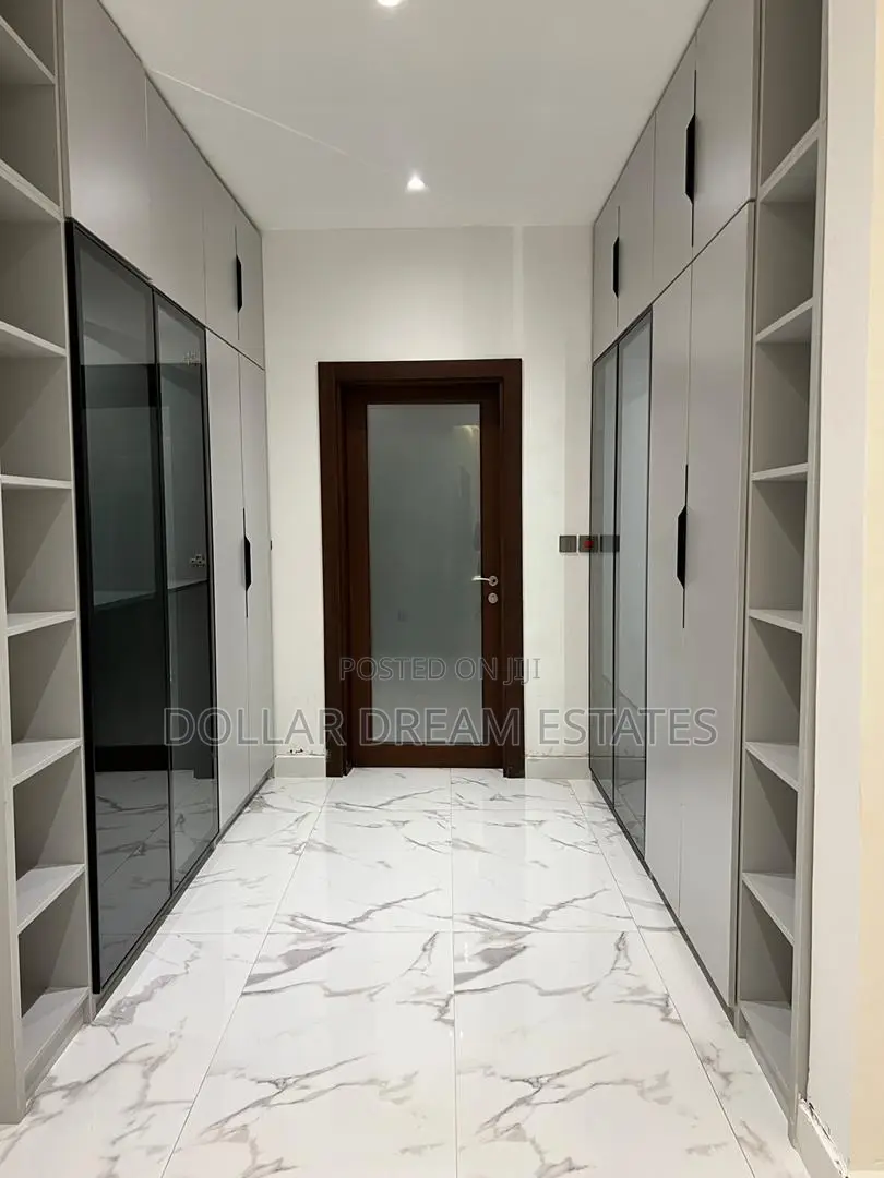 4bdrm House in East Legon for sale
