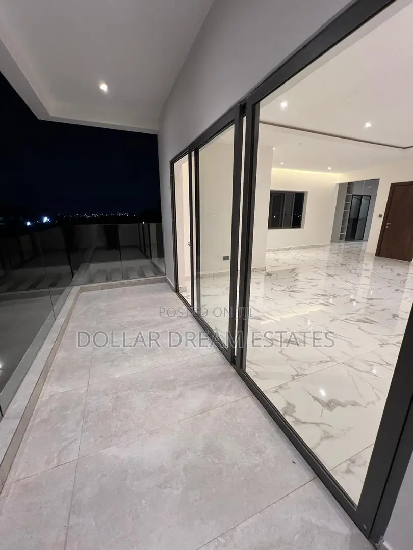 4bdrm House in East Legon for sale