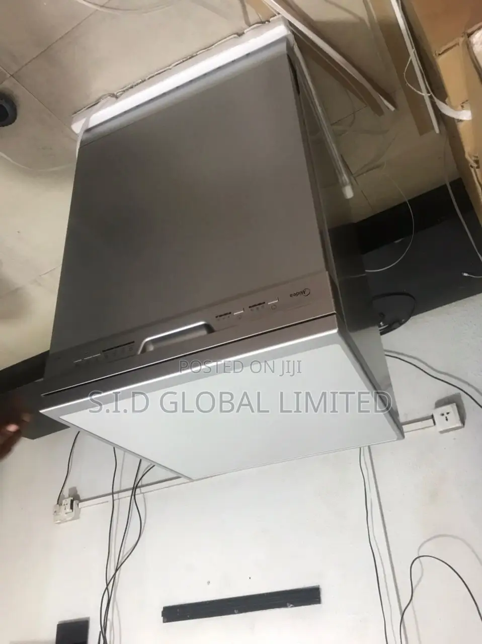 Get Your Brand New Midea 12 Plates Dishwasher Full Board