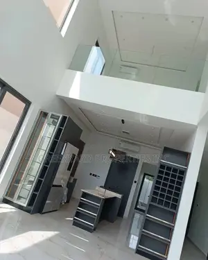 4bdrm House in East Legon for sale
