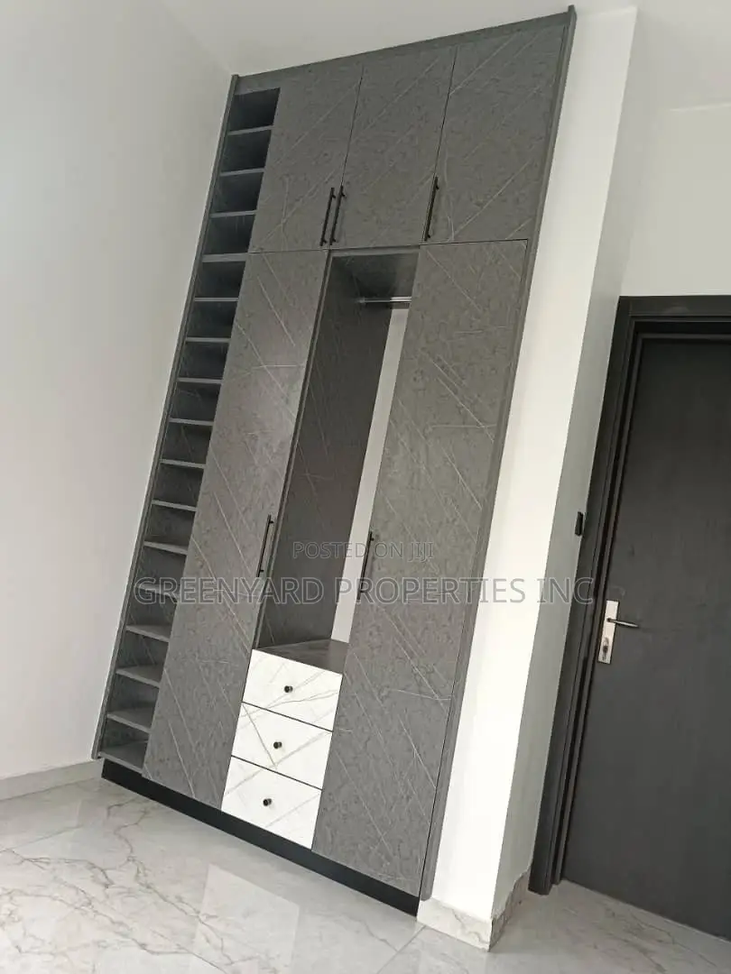 4bdrm House in East Legon for sale