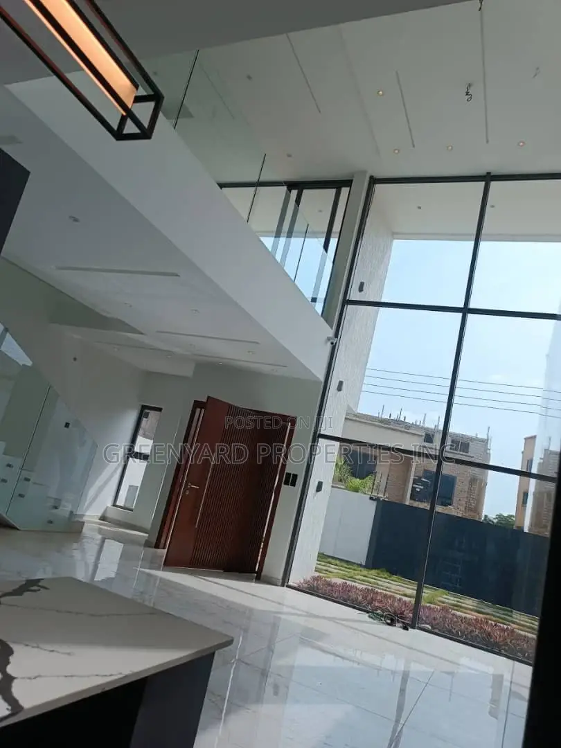 4bdrm House in East Legon for sale