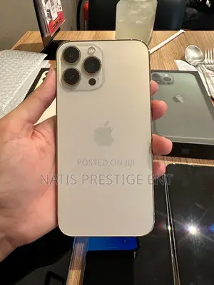 Apple iPhone 13 Pro Max 256 GB Gold