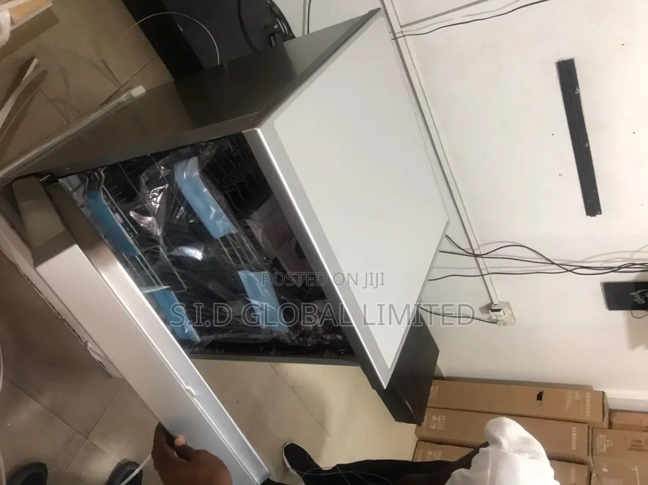 Sealed in Box Midea 12 Plates Dishwasher Full Board