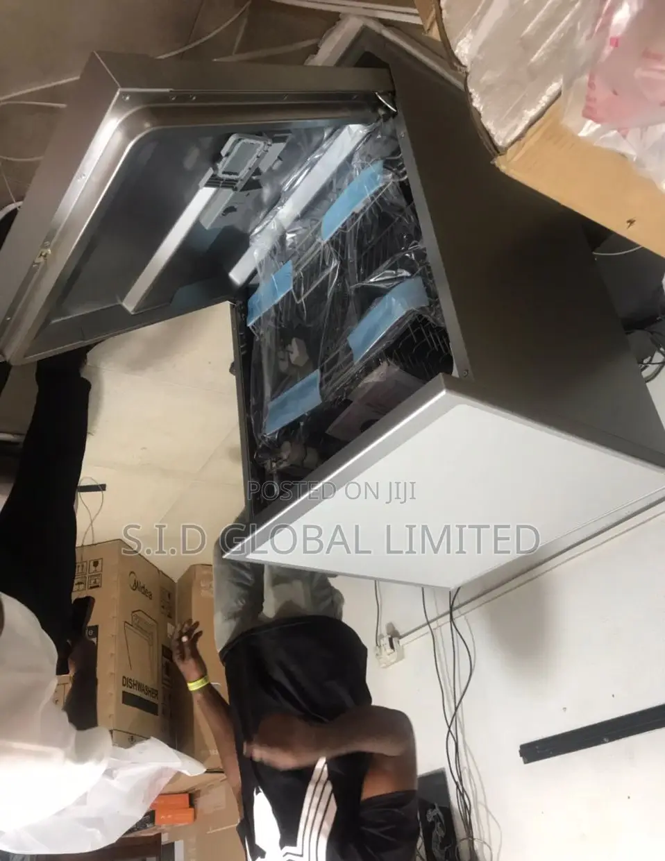Cool Price Midea 12 Plates Dishwasher Full Board
