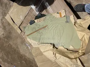 Hyundai Tucson Door Glass