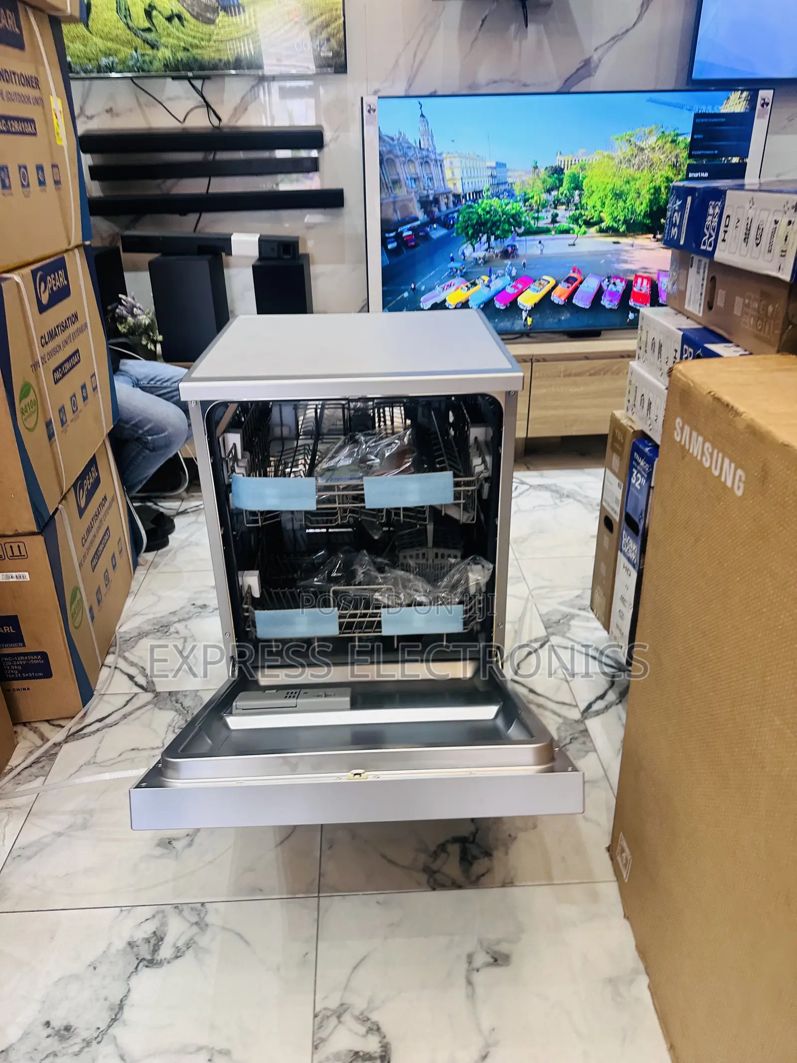 Available Now Midea WQP 12-5203 Dish Washer —-