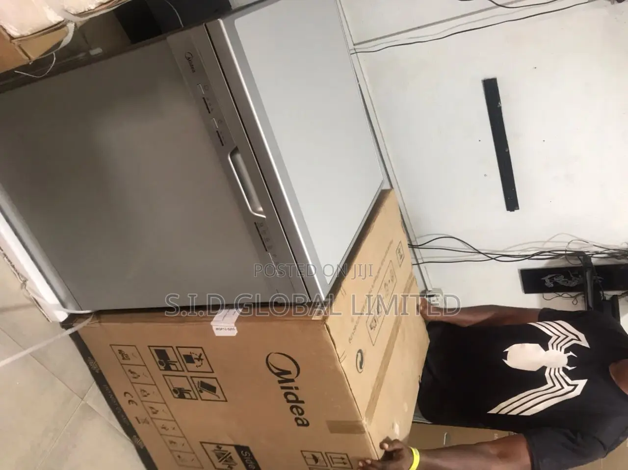 Cool Price Midea 12 Plates Dishwasher Full Board