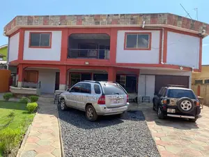 8bdrm House in Skm, Spintex for sale