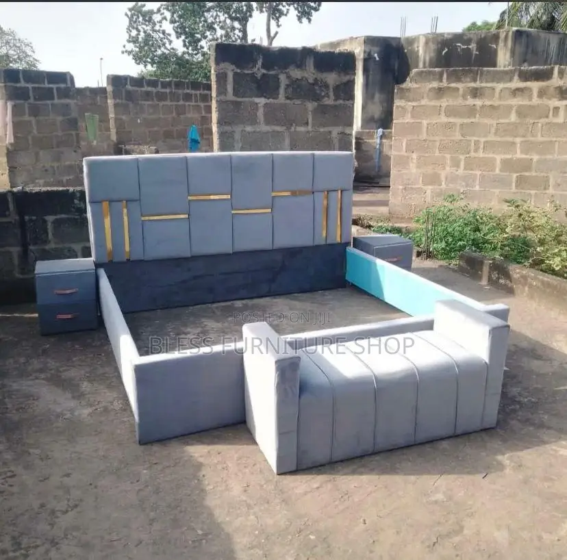 Queen Size Bed Frame With Side Drawers and Ottoman