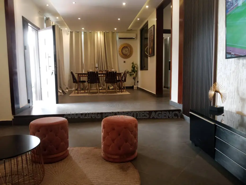 4bdrm House in Adjiriganor for sale