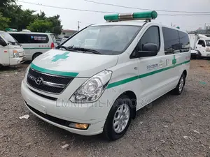 Hyundai Starex 2013 White