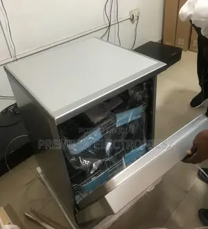 70° Intensive Wash 12 Plates Settings | Midea Dishwasher