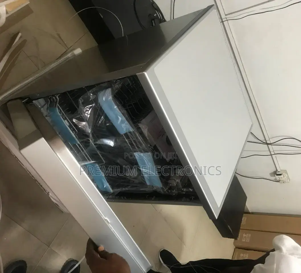 One-of-a-Kind Dishwasher, 12 Plates, Midea | Free Stand